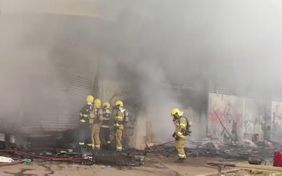 Incêndio em ginásio localizado em Campinas.